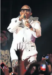  ?? Picture: THULI DLAMINI. ?? NOTEWORTHY: Khuli Chana entertains the crowd at the 2014 MTV Africa Music Awards in Durban