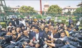  ?? PTI ?? ■
Randeep Surjewala and Prithviraj Chavan address the media at Supreme Court in New Delhi.