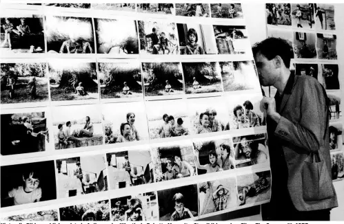  ??  ?? Hinter die Bilder zu blicken, ist ein Anliegen der Künstlerin Babette Mangolte: Standbild aus dem Film „The Camera: I“, 1977