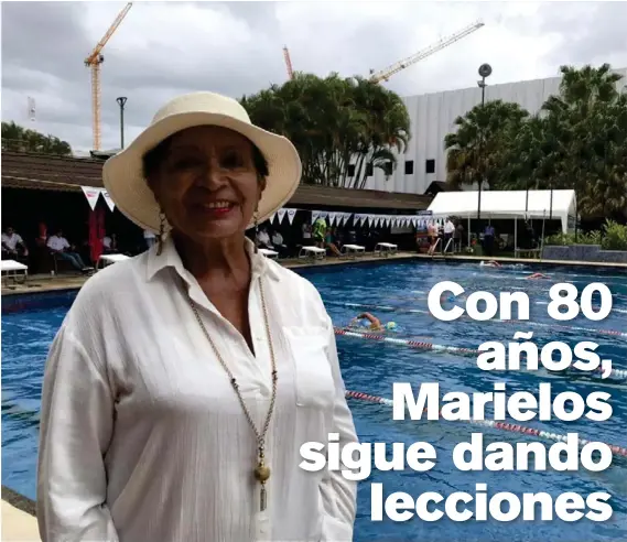  ?? CORTESÍA ?? La natación es solo una de las facetas de Marielos Cubillo, de 80 años. Durante 30 años, fue educadora en diferentes colegios.