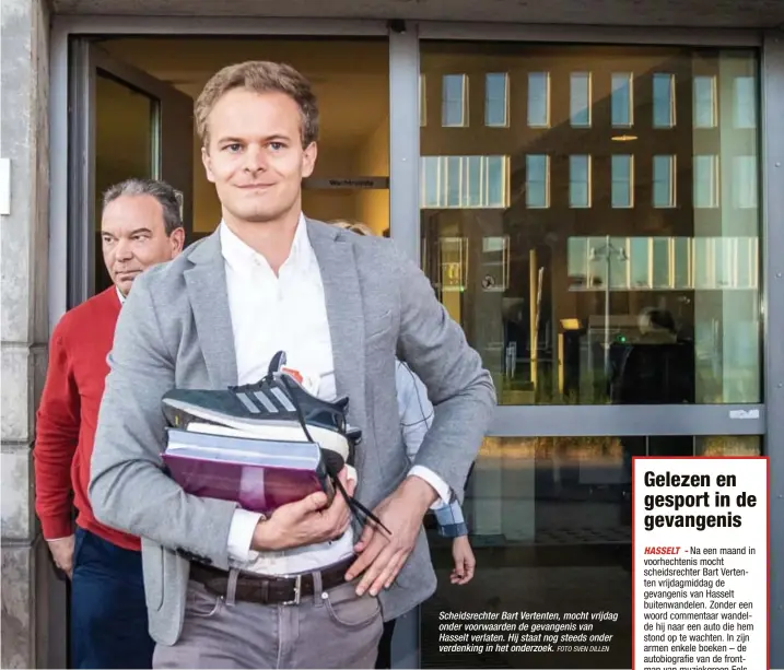  ?? FOTO SVEN DILLEN ?? Scheidsrec­hter Bart Vertenten, mocht vrijdag onder voorwaarde­n de gevangenis van Hasselt verlaten. Hij staat nog steeds onder verdenking in het onderzoek.