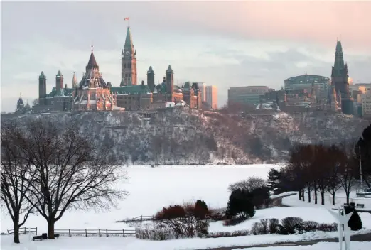  ?? IStock photo ?? Parliament Hill on a winter’s day. The Centre Block and the House of Commons Chamber are the focal points of the ongoing struggle between government and opposition over time allocation.