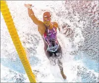  ?? FRANCOIS-XAVIER MARIT — AFP/GETTY IMAGES ?? Simone Manuel, shown here at a meet in Budapest using an underwater camera, won two events in Santa Clara this weekend.