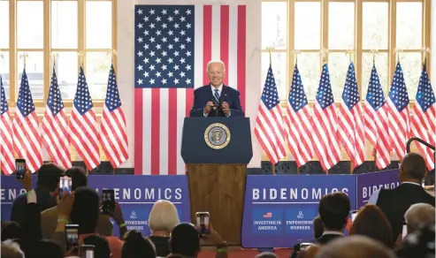  ?? BRIAN CASSELLA/CHICAGO TRIBUNE ?? President Joe Biden speaks about the economy June 28 at the Old Post Office in Chicago.