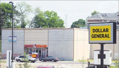 ?? Hearst Connecticu­t Media file photo ?? Dollar General on Fairfield Avenue in Bridgeport is close to two Family Dollar stores including, one almost directly across the street on John Street.