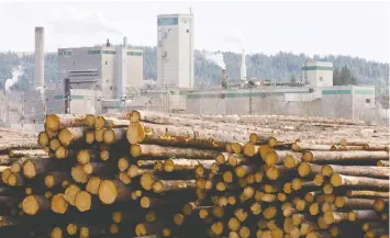  ?? — THE CANADIAN PRESS/FILES ?? Bill 22 will require forest companies to obtain approval from B.C.’s forestry minister before transferri­ng tenure agreements to another party.