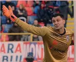  ??  ?? Rafael, 35 anni, brasiliano, portiere del Cagliari