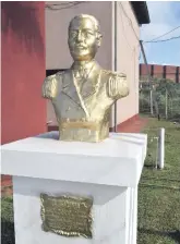  ?? ?? Busto del capitán Pedro Ignacio Meza, cuyo nombre lleva la ciudad itapuense desde su distritaci­ón el 23 de junio de 1955.