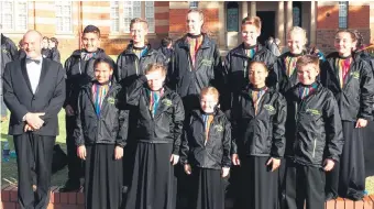  ?? Photo: Supplied ?? Some of Knysna’s schoolchil­dren who are in the South Cape Children’s Choir.