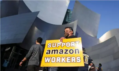  ?? Photograph: Lucy Nicholson/Reuters ?? ‘Living an Amazon-free ife is basically impossible’ ... protest in Los Angeles in support of the unionising efforts of Alabama Amazon workers.