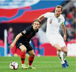  ?? — Reuters ?? More Wembley magic: Manager Mauricio Pochettino will be hoping for Harry Kane (right) to shine for Tottenham during a difficult week.