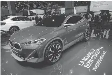  ??  ?? The new BMW concept X2 has a sporty and aggressive look and a flat roof.