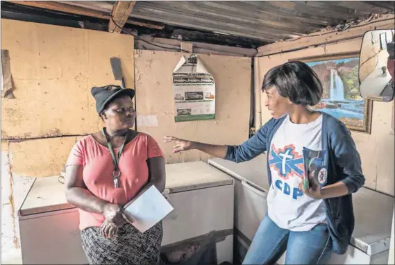  ?? Photos: Troy Enekvist ?? The gospel according to the ACDP: Gladys Modise (above) and the team of volunteers were met with both interest and indifferen­ce when they took to the streets of Thokoza to spread the party message.