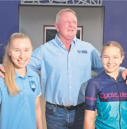  ??  ?? Sydney FC midfielder Taylor Ray, NEM Group director Bill Nochevan and Townsville cyclist Sienna Monteith.
Picture: MATTHEW ELKERTON