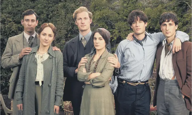  ??  ?? ALL SQUARE: From left, David Garnett (Ben Lloyd Hughes), Duncan Grant (James Norton), Vanessa Bell (Phoebe Fox), Clive Bell (Sam Hoare), Virginia Woolf (Lydia Leonard) and Leonard Woolf (Al Weaver).