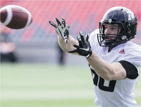  ?? ERROL MCGIHON ?? Austen Hartley, seen at Redblacks training camp last season, is “in the mix” for a slot in the Ottawa roster, says coach Rick Campbell.