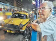  ?? PHOTOS: SAMIR JANA/HT ?? Left: At Tiretta Bazaar, Kolkata. This used to be the original Chinatown of the city. Till the ’60s, Kolkata’s Chinese population in this area was around 25,000. It is down to around 2,000 now.