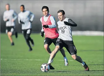  ?? ASSOCIATED PRESS] [TED S. WARREN/THE ?? Seattle Sounders midfielder Harry Shipp makes a pass Wednesday in Tukwila, Wash. The Sounders will face Toronto FC in the MLS Cup on Saturday in Toronto.