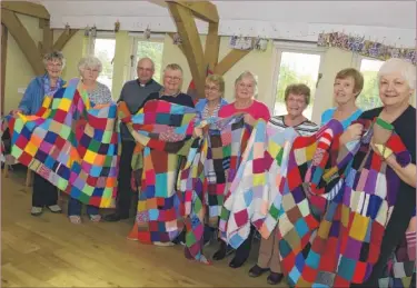  ?? Picture: Paul Amos FM4737418 ?? Displaying the blankets knitted for the homeless in the Big Knit in Smeeth