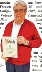  ??  ?? Wilhelm Kaiser wurde zum Eh renmitglie­d ernannt.