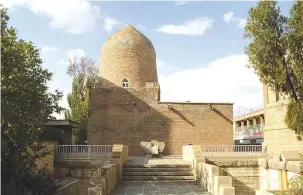  ?? (Philippe Chavin/Wikimedia Commons) ?? THE TOMB of Esther and Mordechai in Hamadan.