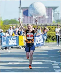  ?? ?? Hélène Reinaudo-Lamon a remporté le marathon de Poitiers en moins de 3 heures.