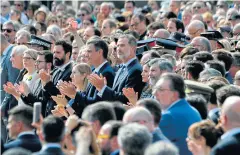  ?? AFP ?? Spain’s King Felipe VI, right, Spanish Prime Minister Pedro Sanchez, centre, and Catalan regional Speaker Roger Torrent, left, attend a ceremony in Barcelona yesterday.