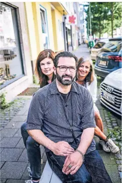  ?? RP-FOTO: ANDREAS BRETZ ?? Rike Stephani, Moritz Wenz und Patricia Leonhardt (v.l.) sind die Macher vom neuen Stadtteil-Fest Flingern Nacht.