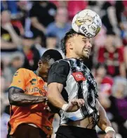  ?? Darren Abate/usl Championsh­ip ?? San Antonio FC’S next challenge in its push for the top spot in the West is ninth-placed New Mexico United.