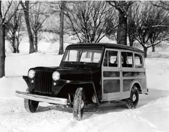  ?? PHOTOS IN THIS SECTION COURTESY OF JEEP ?? WOODIE A 1946 Willys Station Wagon with ‘woodie’ style rear panelling.