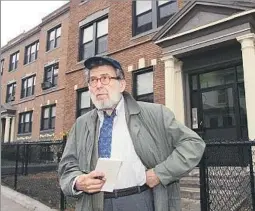  ?? Pat Greenhouse Boston Globe ?? A FIERCELY INDEPENDEN­T THINKER Hentoff, shown in his old Boston neighborho­od in 2001, was preoccupie­d with authentici­ty and truth — no matter how uncomforta­ble or unvarnishe­d.