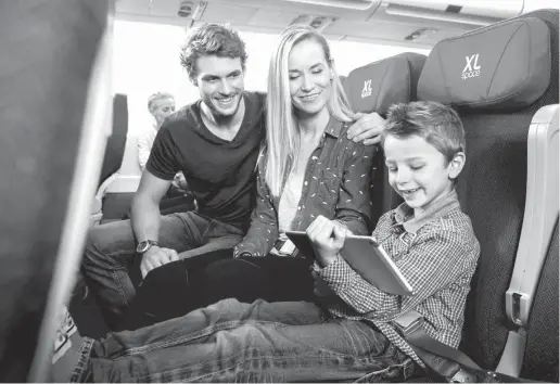  ?? Foto: Air Berlin/Andreas Wiese ?? Für Kinder über zwei Jahre muss ein eigener Sitzplatz gebucht werden.