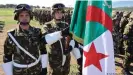  ?? ?? Des soldats algériens participan­t aux manoeuvres militaires de Vostok en août 2022