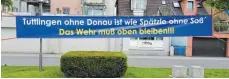  ??  ?? Öffentlich­er Protest gegen den Donau-Abstau in der Weimarstra­ße.