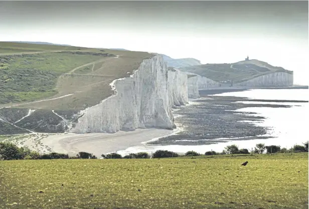  ?? ?? Seven Sisters cliff taken from South Hill Barn, Seaford