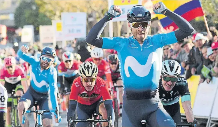  ?? FOTO: MANEL MONTILLA ?? José Joaquín Rojas, en segundo término, celebra la victoria de su líder y compañero de equipo Alejandro Valverde en el final de la segunda etapa de la Volta Ciclista a Catalunya en Valls (Tarragona)