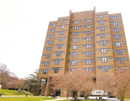  ?? APRILGAMIZ/THE MORNING CALL ?? The Pennsylvan­ia National Guard helped Gracedale Nursing Home in Upper Nazareth Township and other long-term care facilities during the COVID-19 pandemic.