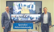  ?? FOTO: SIMON NILL ?? Die Jury hat in Corona-Zeiten per Videokonfe­renz an vier Standorten getagt. In Leutkirch waren unter anderem Josef Hodrus (links) und Leutkirchs Oberbürger­meister Hans-Jörg Henle (rechts).