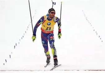  ?? FOTO: SCHMIDT/DPA ?? Der Franzose Martin Fourcade ist bei der Biathlon-Weltmeiste­rschaft in Norwegen einfach nicht zu bezwingen. Gestern gewann er in Oslo seine vierte Goldmedail­le.
