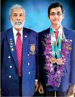  ??  ?? Suranga Fernando was introduced to the sport by his father Manjula Fernando (left)