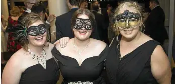  ?? PHOTO: KEVIN FARMER ?? HOSPICE HELP: The organising committee featuring (from left) Emma Rae, chair Katie Rae and Chloe Ainscow at Toowoomba Hospice masquerade ball earlier this year.
