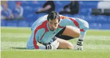  ?? ?? Chelsea goalkeeper Jamie Cumming (left), Joe Lewis (above) and former Posh loan man Ian Feuer