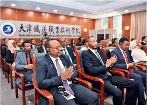  ?? ?? Sta- members of the Addis AbabaDjibo­uti Railway attend the closing ceremony of a training programme in Tianjin, on 7 November 2023