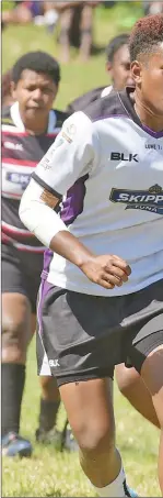  ??  ?? Skipper Cup action between Nadroga and Na