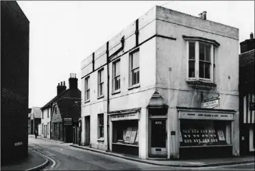  ?? ?? 1972 - This view taken at the junction of Park Street and North Street illustrate­s some of the buildings sacrificed for the widening of Park Street just under two years later. Hogbin’s Estate Agent (centre right) was one of the victims of the widening