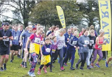  ?? Pictures: Andy Jones FM4967965 ?? Maidstone and Mid-Kent Mind fun run at Mote Park