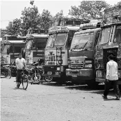  ?? PHOTO: PTI ?? Trucks parked at the Azadpur Subzi Mandi in New Delhi. Truck owners and operators observed a nationwide strike on Monday, protesting against the hike in fuel prices and third-party insurance premium