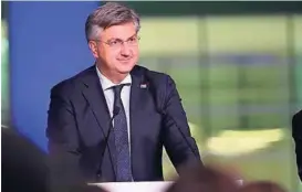  ?? ?? Andrej Plenković: Nema milosti za lovce u mutnom