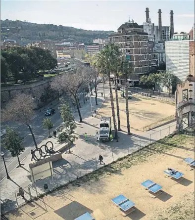  ?? ANA JIMÉNEZ / ARCHIVO ?? Vista de los dos solares que se encuentran junto a Drassanes y en los que se proyectan dos hoteles