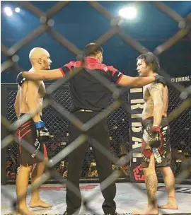  ??  ?? Kiko Matos (left) and Baron Geisler (right) in the controvers­ial mixed martial arts match